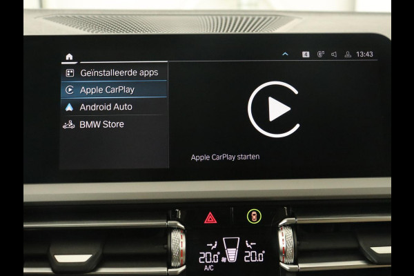 BMW 3-serie 330e Advantage | Leder | Harman/Kardon | Carplay | Live Cockpit | DAB | Camera | Park Assist | Navigatie | Full LED | PHEV | Plug In