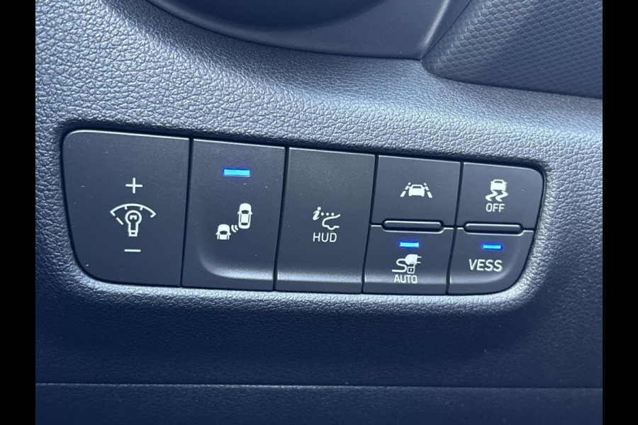 Hyundai Kona EV Premium 64 kWh