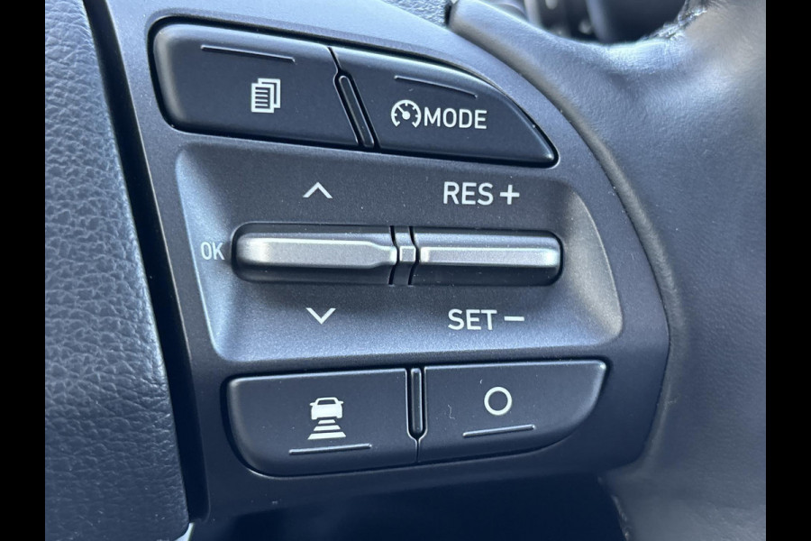 Hyundai Kona EV Premium 64 kWh
