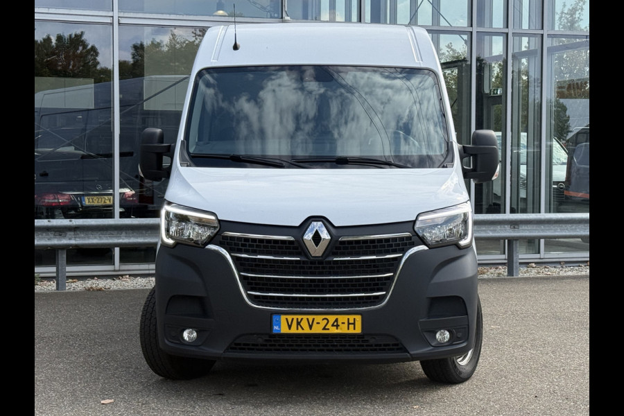 Renault Master T35 2.3 dCi 135 L2H2 | Trekhaak | Navi | Carplay | Cruisec. | LED