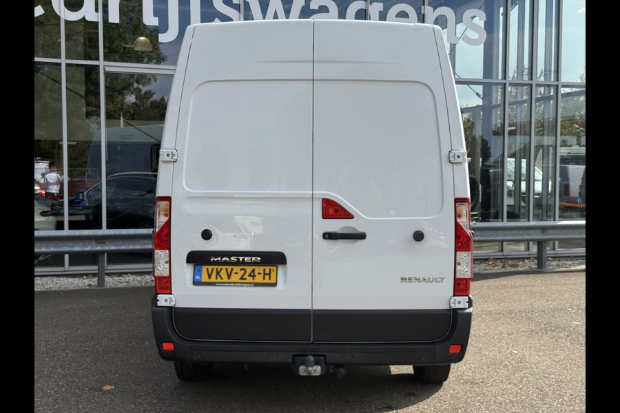 Renault Master T35 2.3 dCi 135 L2H2 | Trekhaak | Navi | Carplay | Cruisec. | LED