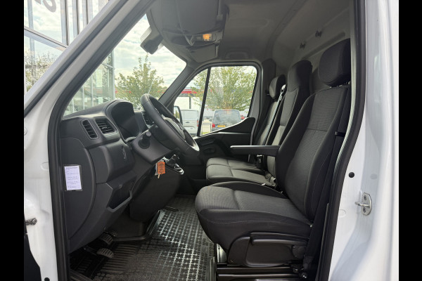 Renault Master T35 2.3 dCi 135 L2H2 | Trekhaak | Navi | Carplay | Cruisec. | LED