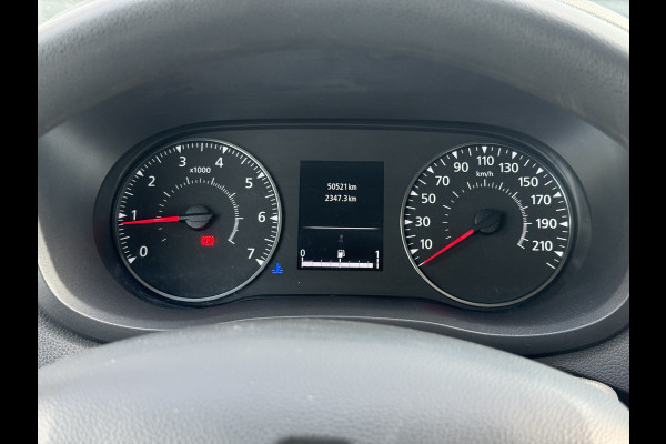 Renault Master T35 2.3 dCi 135 L2H2 | Trekhaak | Navi | Carplay | Cruisec. | LED