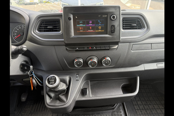 Renault Master T35 2.3 dCi 135 L2H2 | Trekhaak | Navi | Carplay | Cruisec. | LED