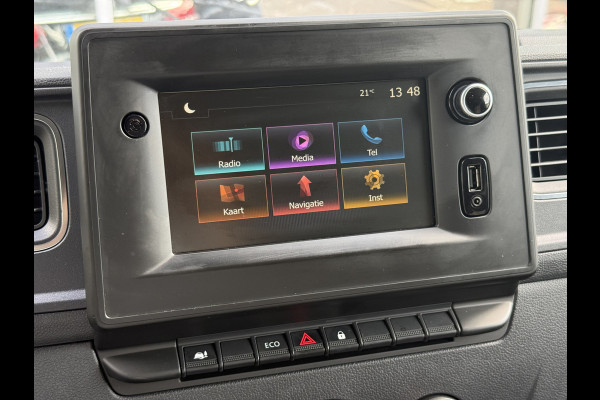 Renault Master T35 2.3 dCi 135 L2H2 | Trekhaak | Navi | Carplay | Cruisec. | LED