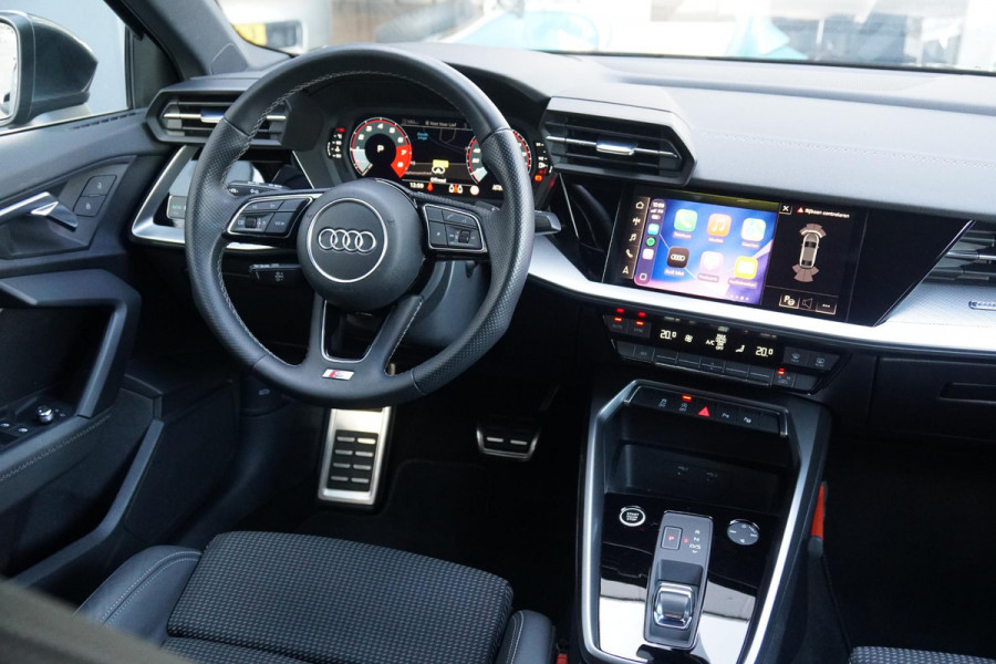 Audi A3 Limousine 30 TFSI S edition + SPORTSTOELEN / LED / SFEERVERLICHTING