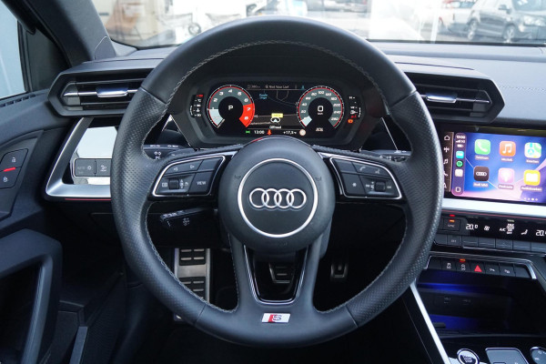 Audi A3 Limousine 30 TFSI S edition + SPORTSTOELEN / LED / SFEERVERLICHTING