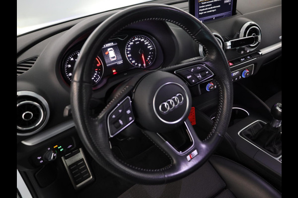Audi A3 Sportback 1.0 TFSI Sport S Line Edition 115pk 6bak| 18'LM-velgen| Navi| Parksensors| LED|