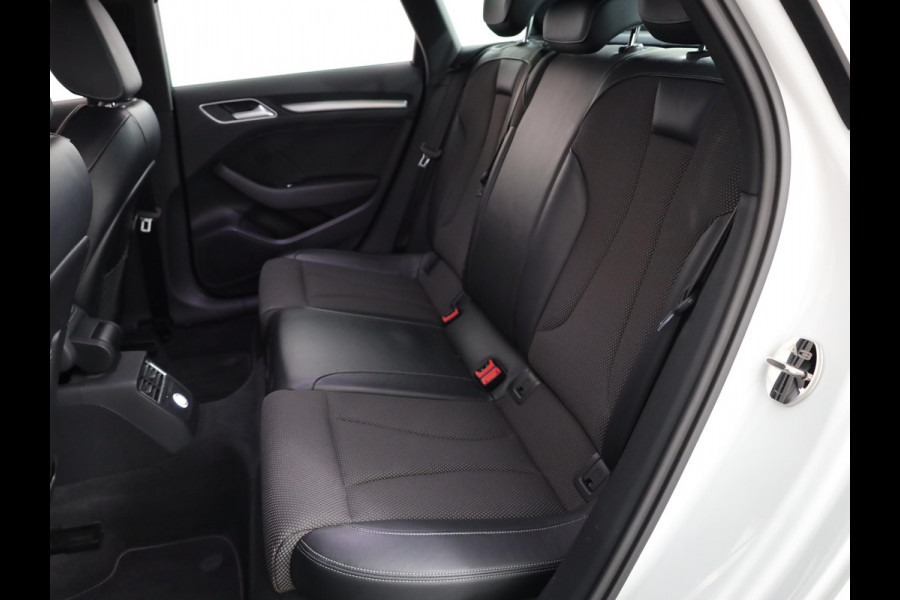 Audi A3 Sportback 1.0 TFSI Sport S Line Edition 115pk 6bak| 18'LM-velgen| Navi| Parksensors| LED|