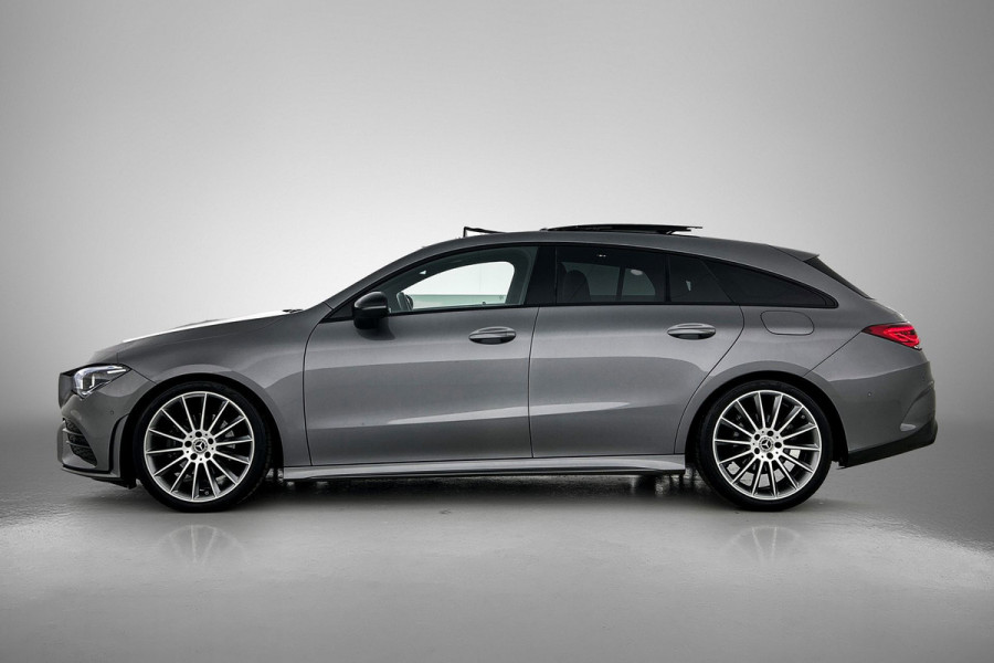 Mercedes-Benz CLA-Klasse Shooting Brake 180 AMG Upgrade Edition(Dealer onderH, Panorama, Sfeerverlichting, Navigatie, StoelV, Etc)