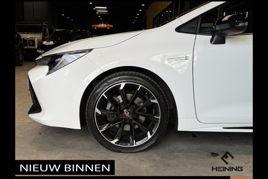 Toyota Corolla Touring Sports 2.0 Hybrid Business GR-Sport Trekhaak. Apple-carplay. Head-up display. Hollandse auto met NAP
