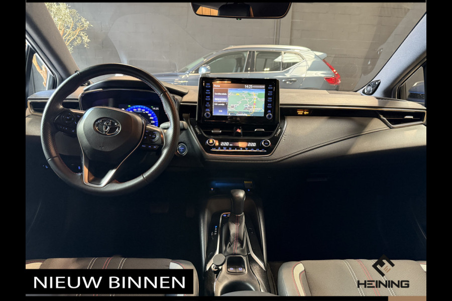 Toyota Corolla Touring Sports 2.0 Hybrid Business GR-Sport Trekhaak. Apple-carplay. Head-up display. Hollandse auto met NAP