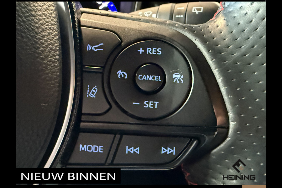 Toyota Corolla Touring Sports 2.0 Hybrid Business GR-Sport Trekhaak. Apple-carplay. Head-up display. Hollandse auto met NAP