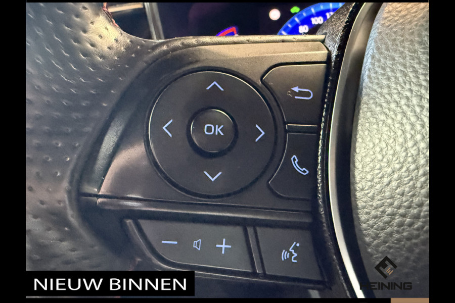 Toyota Corolla Touring Sports 2.0 Hybrid Business GR-Sport Trekhaak. Apple-carplay. Head-up display. Hollandse auto met NAP