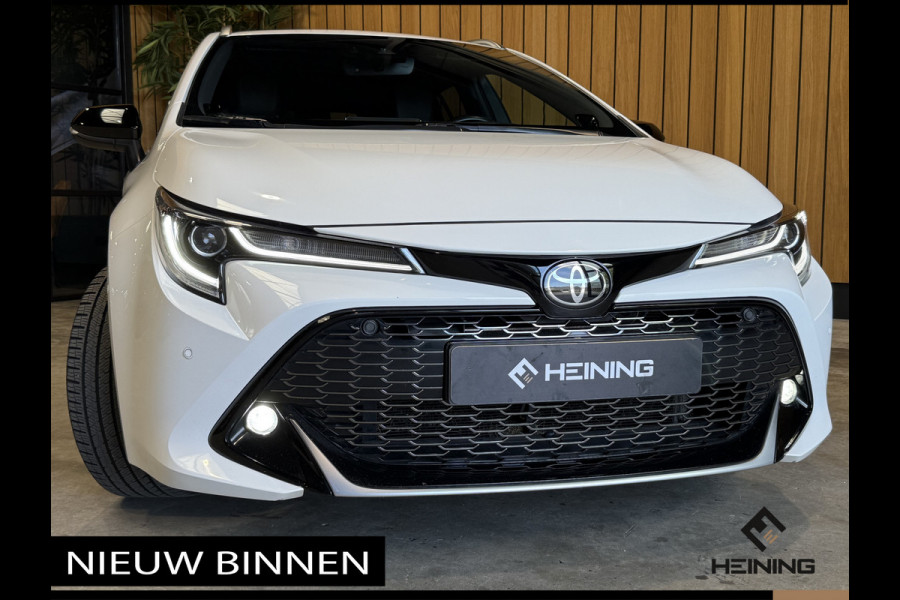 Toyota Corolla Touring Sports 2.0 Hybrid Business GR-Sport Trekhaak. Apple-carplay. Head-up display. Hollandse auto met NAP