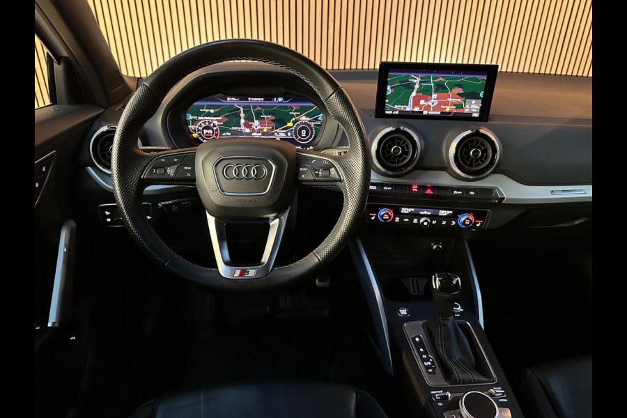 Audi Q2 35 TFSI Edition one S Line - Pano - Trekhaak