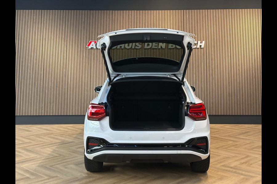 Audi Q2 35 TFSI Edition one S Line - Pano - Trekhaak