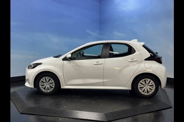 Toyota Yaris 1.0 VVT-i x-play Airco | Camera | Navi| Elktr pakket.