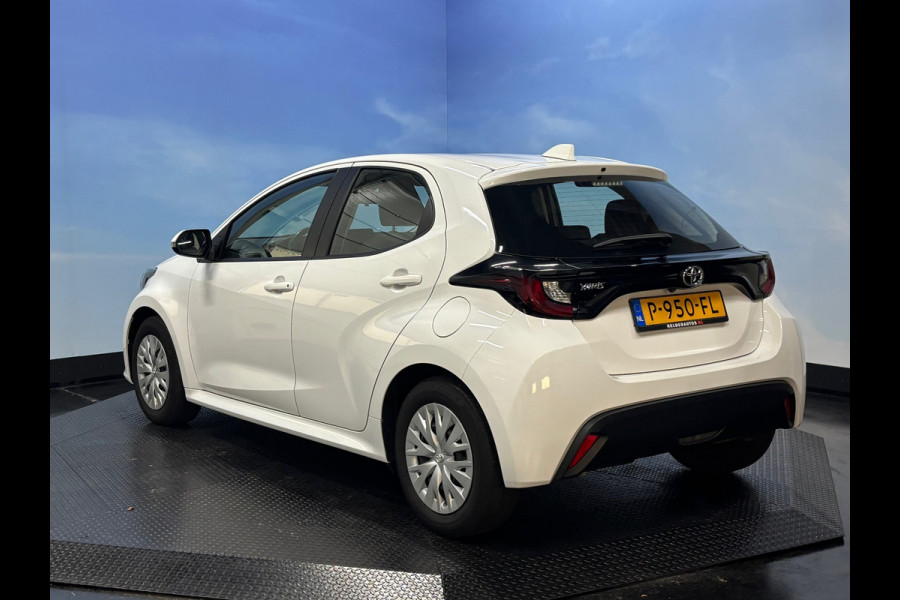 Toyota Yaris 1.0 VVT-i x-play Airco | Camera | Navi| Elktr pakket.