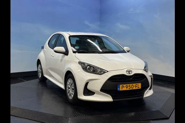 Toyota Yaris 1.0 VVT-i x-play Airco | Camera | Navi| Elktr pakket.