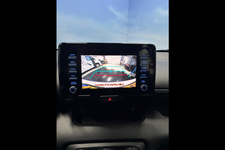 Toyota Yaris 1.0 VVT-i x-play Airco | Camera | Navi| Elktr pakket.