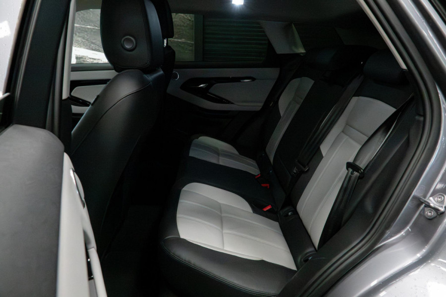 Land Rover Range Rover Evoque 1.5 P270e AWD Dynamic SE *Meridian / Memory / Keyless / Adaptieve Cruise Controle / Apple Carplay / 5 Jaar Garantie*