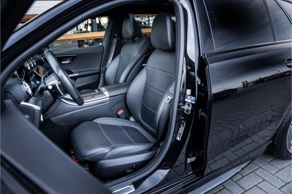 Mercedes-Benz C-Klasse Estate C300 e AMG Line - Massage l Panorama l 360cam l Trekhaak
