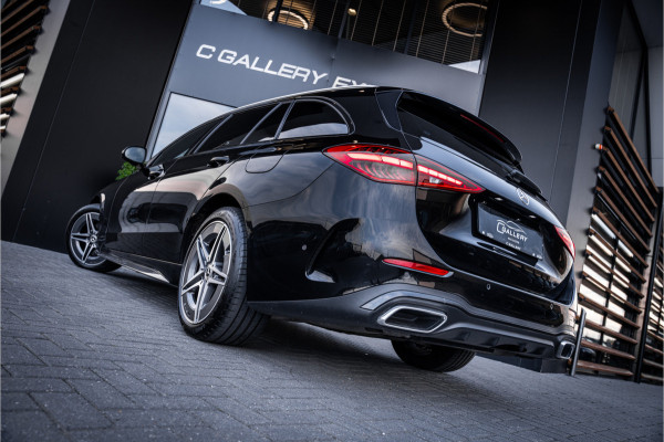 Mercedes-Benz C-Klasse Estate C300 e AMG Line - Massage l Panorama l 360cam l Trekhaak