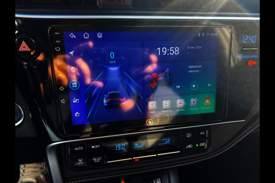 Toyota Auris Touring Sports 1.8 Hybrid Freestylecarplay_Camera_Terkhaak