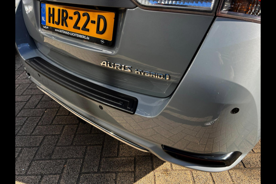 Toyota Auris Touring Sports 1.8 Hybrid Freestylecarplay_Camera_Terkhaak