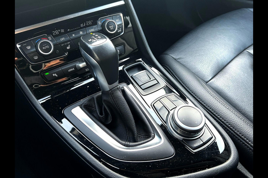 BMW 2 Serie Active Tourer 225xe iPerformance eDrive Edition leder_Led_Headsup