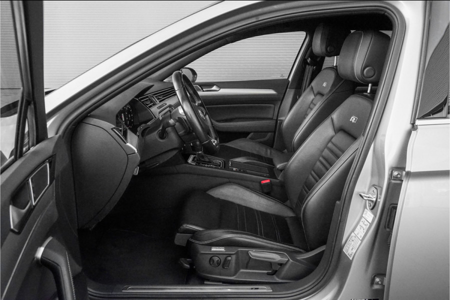 Volkswagen Passat Variant 1.4 TSI Highline Business R Leder Trekhaak LED