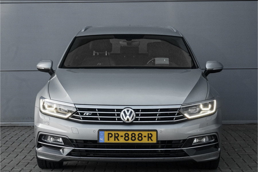 Volkswagen Passat Variant 1.4 TSI Highline Business R Leder Trekhaak LED