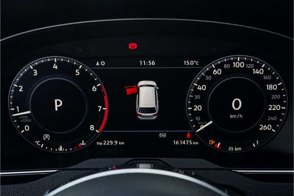 Volkswagen Passat Variant 1.4 TSI Highline Business R Leder Trekhaak LED