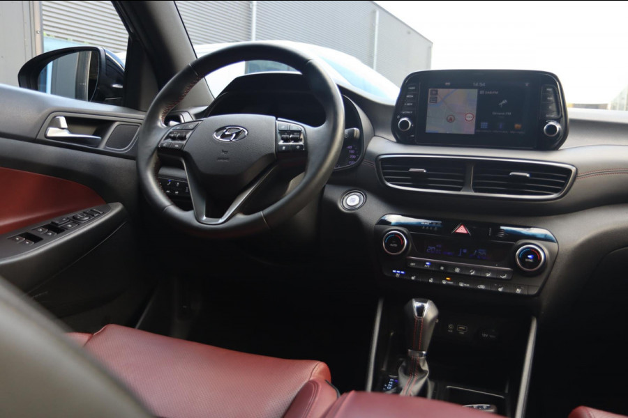 Hyundai Tucson 1.6 T-GDi Premium 4WD / PANO / LEDER / 360 / VOLLEDIG UITGEVOERD!