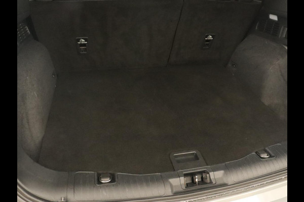 Ford Kuga 2.5 PHEV ST-Line X | Head-Up | Stoelverwarming | Adaptive cruise | 360 Camera | B&O Sound | Leder/Alcantara | Carplay | Achterbankverwarming | Navigatie | Keyless | Full LED | Digital Cockpit | Plug In