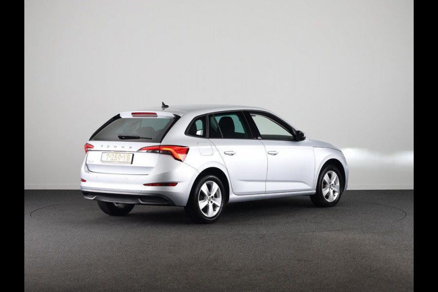 Škoda SCALA 1.0 TSI Ambition 110 pk | Verlengde garantie | Navigatie via App | Parkeersensoren achter | Autom. airco | LED koplampen |