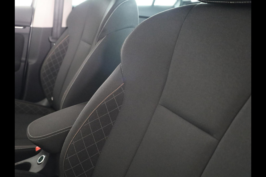 Škoda SCALA 1.0 TSI Ambition 110 pk | Verlengde garantie | Navigatie via App | Parkeersensoren achter | Autom. airco | LED koplampen |
