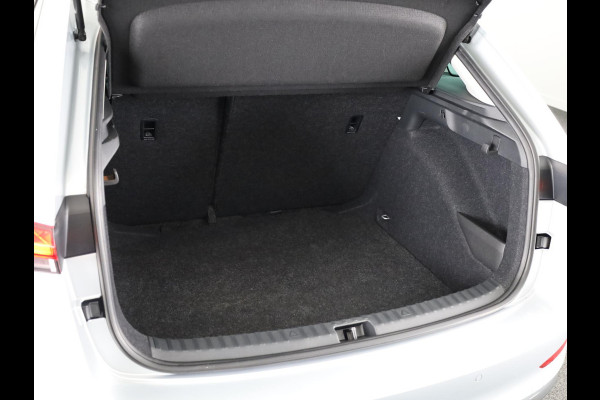 Škoda SCALA 1.0 TSI Ambition 110 pk | Verlengde garantie | Navigatie via App | Parkeersensoren achter | Autom. airco | LED koplampen |