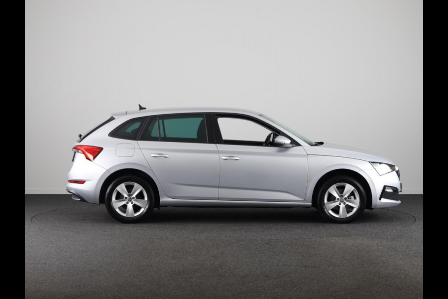 Škoda SCALA 1.0 TSI Ambition 110 pk | Verlengde garantie | Navigatie via App | Parkeersensoren achter | Autom. airco | LED koplampen |