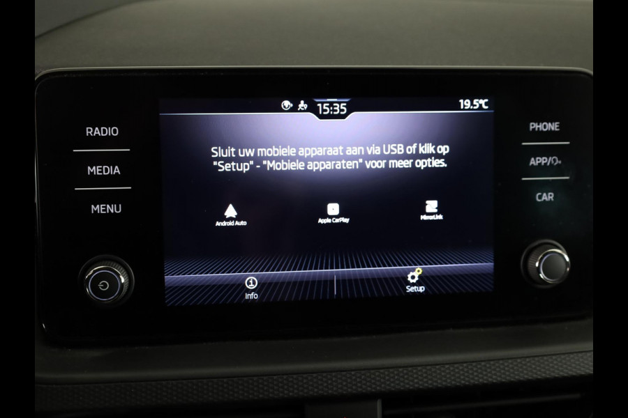 Škoda SCALA 1.0 TSI Ambition 110 pk | Verlengde garantie | Navigatie via App | Parkeersensoren achter | Autom. airco | LED koplampen |