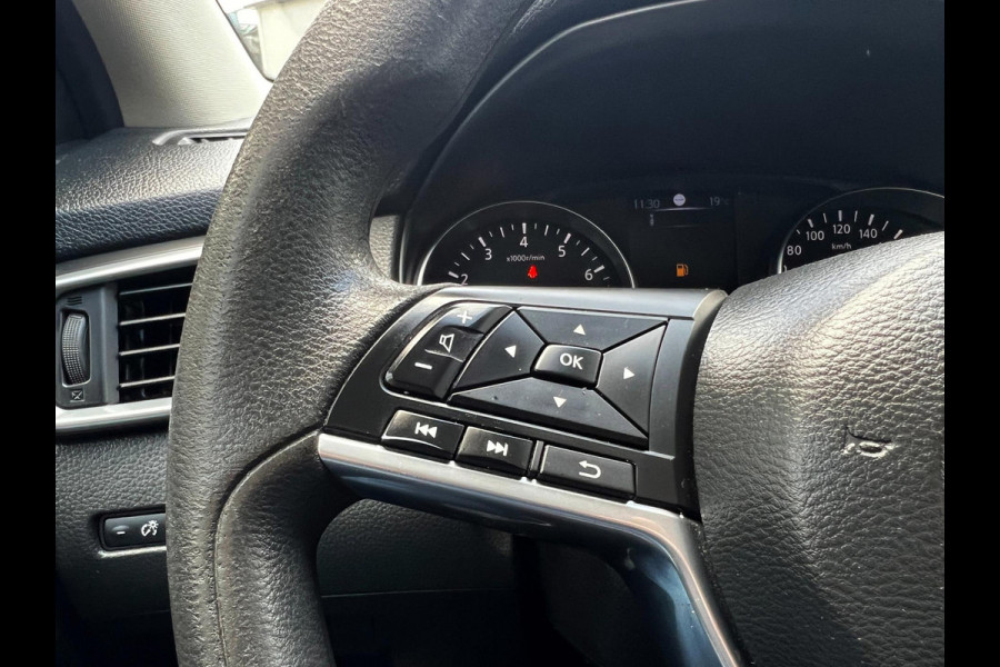 Nissan QASHQAI 1.2 Acenta Trekh_camera_Navi_Clima
