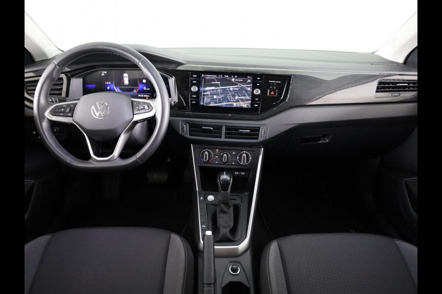 Volkswagen Taigo 1.0 TSI Life Business 110PK DSG | Verlengde garantie | Stoelverwarming | Airco | Parkeersensoren voor + achter |