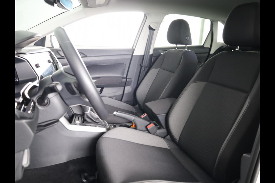 Volkswagen Taigo 1.0 TSI Life Business 110PK DSG | Verlengde garantie | Stoelverwarming | Airco | Parkeersensoren voor + achter |