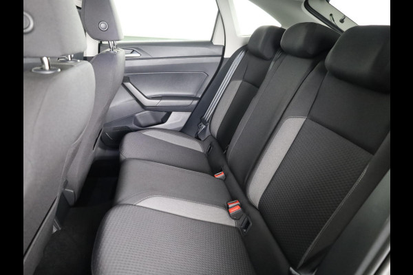 Volkswagen Taigo 1.0 TSI Life Business 110PK DSG | Verlengde garantie | Stoelverwarming | Airco | Parkeersensoren voor + achter |