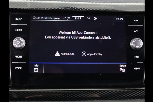 Volkswagen Taigo 1.0 TSI Life Business 110PK DSG | Verlengde garantie | Stoelverwarming | Airco | Parkeersensoren voor + achter |