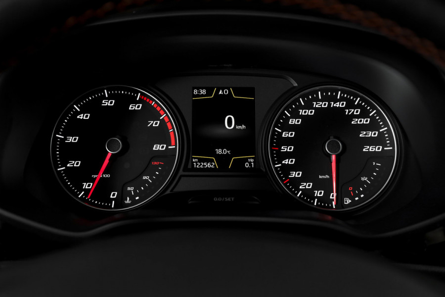 Seat Leon 1.4 TSI 125 PK FR | Cruise | Stoelverw. | PDC | NAV + App. Connect | ECC | LM 17" | Trekhaak |