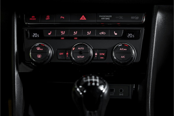 Seat Leon 1.4 TSI 125 PK FR | Cruise | Stoelverw. | PDC | NAV + App. Connect | ECC | LM 17" | Trekhaak |