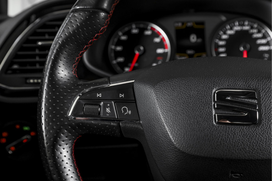 Seat Leon 1.4 TSI 125 PK FR | Cruise | Stoelverw. | PDC | NAV + App. Connect | ECC | LM 17" | Trekhaak |