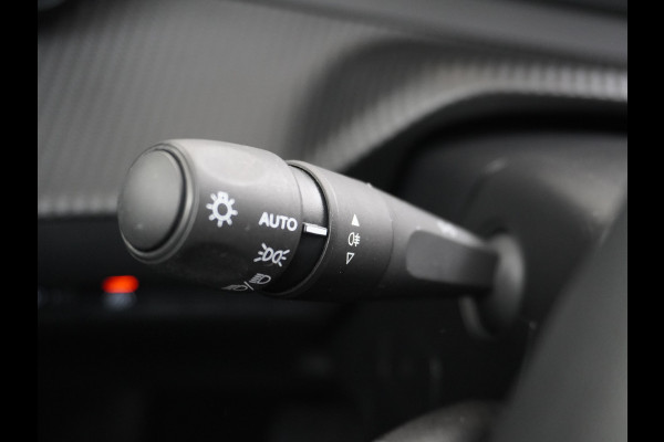 Peugeot e-208 EV Active Pack 50kWh Apple Carplay Android Auto Navi Ecc Cruise Control Pdc DAB+ Bluetooth Led Lmv Keyless Bluetooth Connected services 1e Eigenaar Origineel Nederlandse Auto